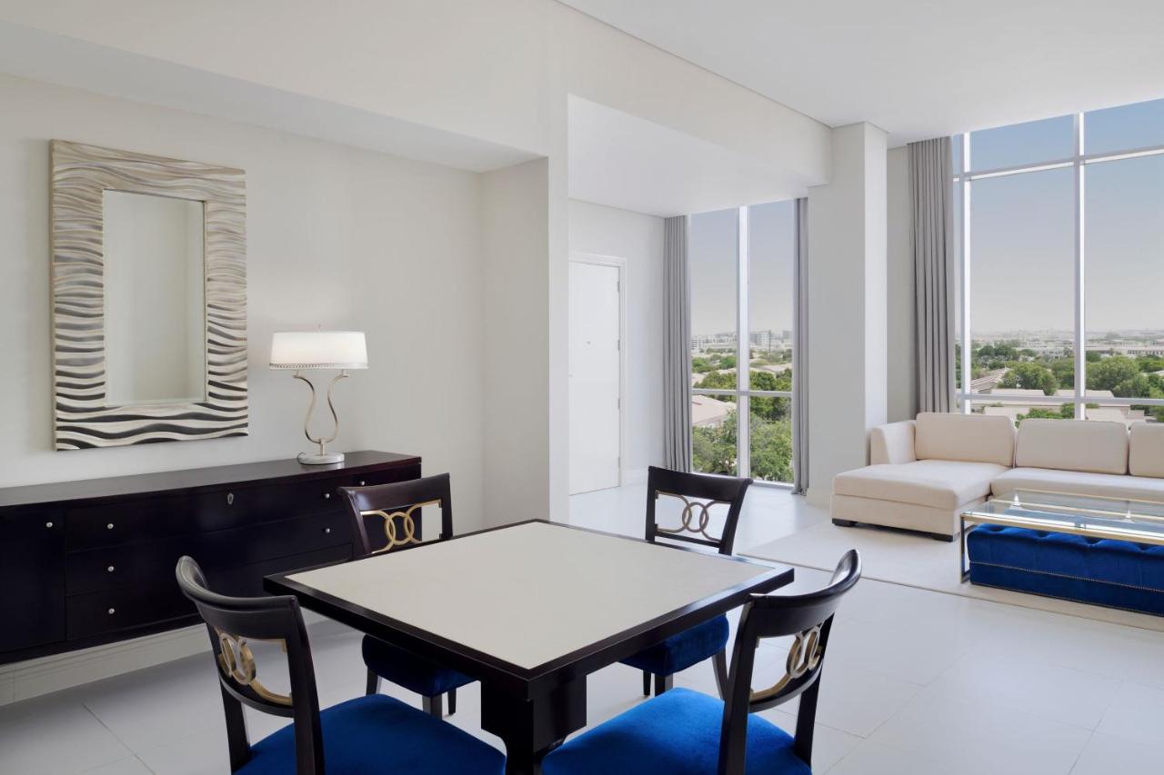 Delta Hotels by Marriott Green Community, Dubai Buitenkant foto
