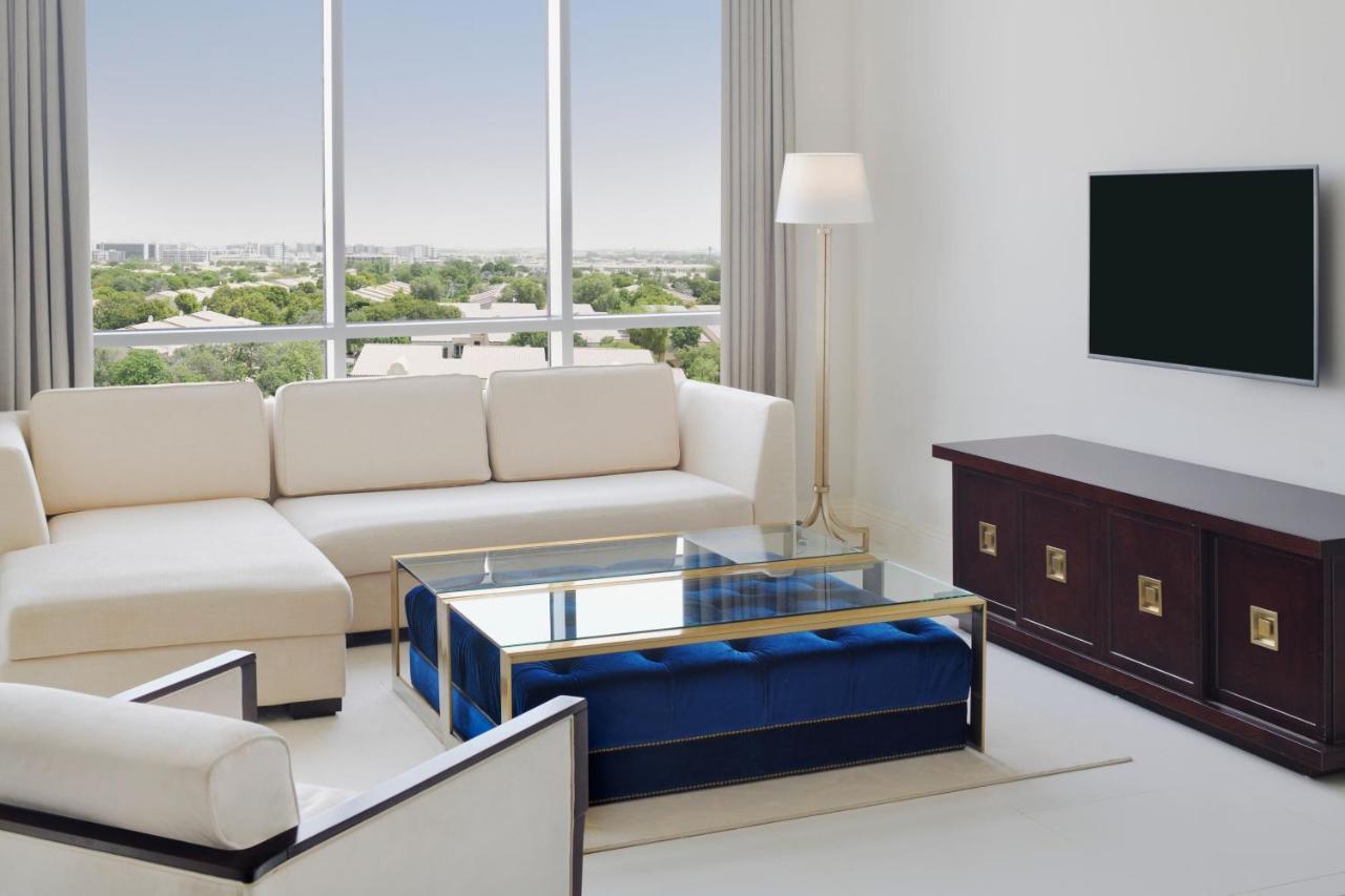 Delta Hotels by Marriott Green Community, Dubai Buitenkant foto