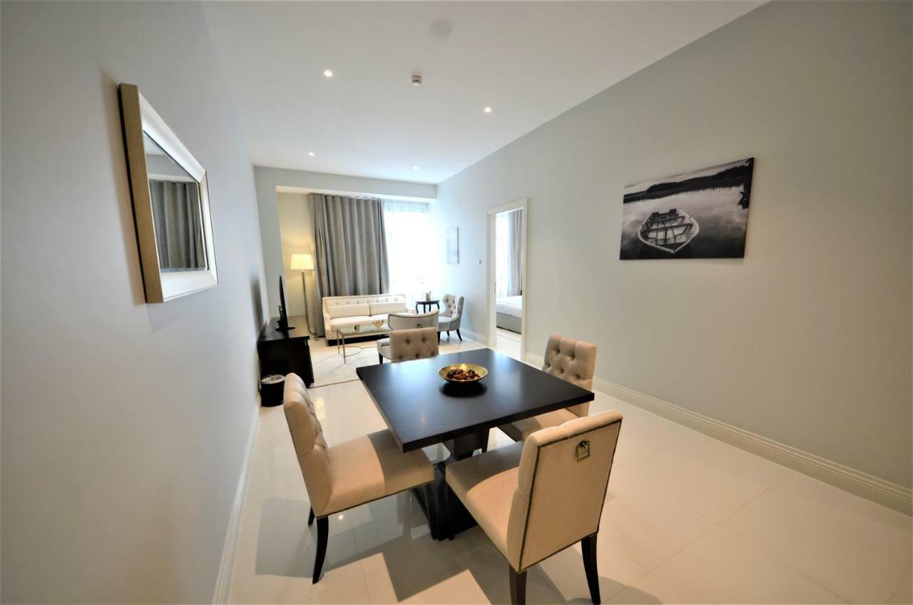 Delta Hotels by Marriott Green Community, Dubai Buitenkant foto